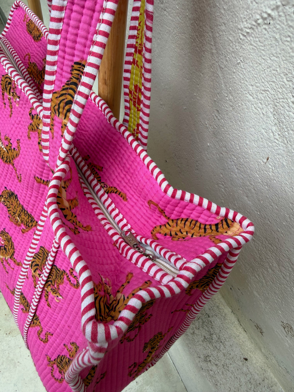 JAI TOTE