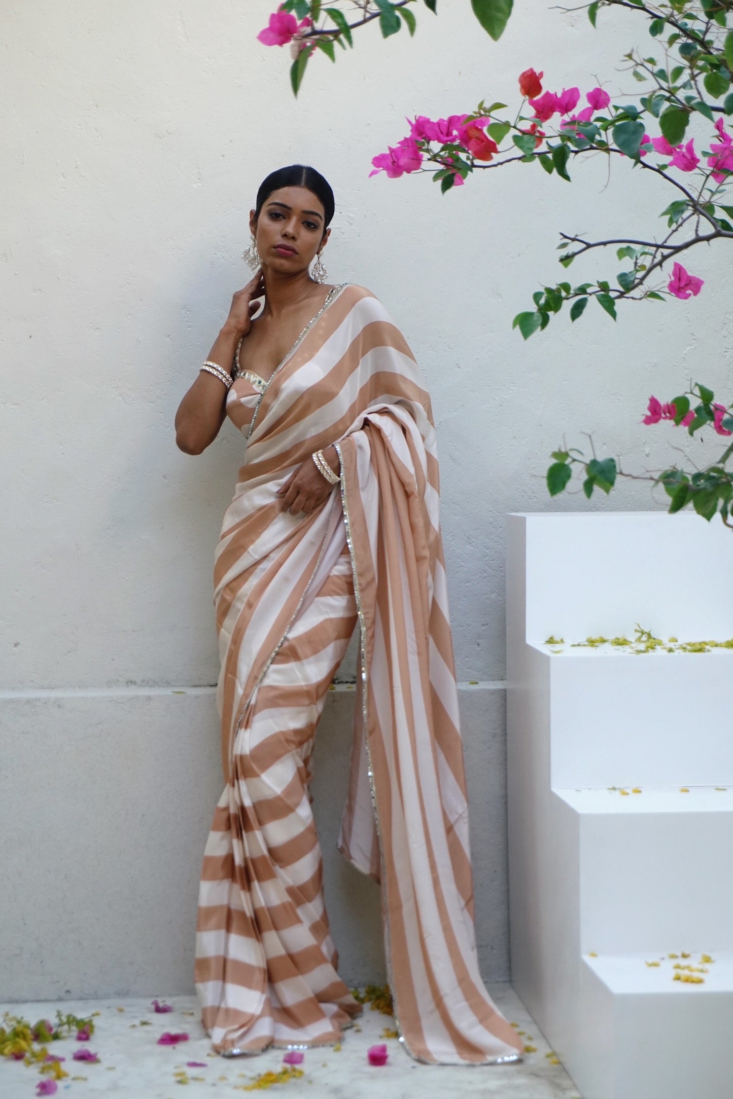 VARNIKA NEUTRAL (Tailored sari)