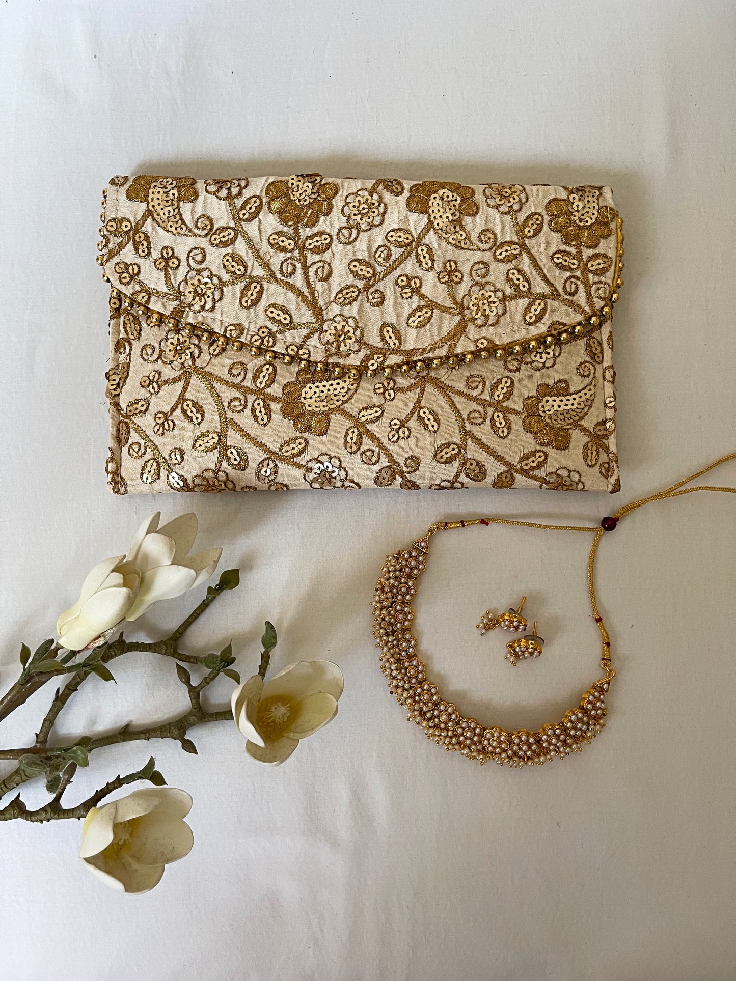 EMBROIDERED ENVELOPE CLUTCH