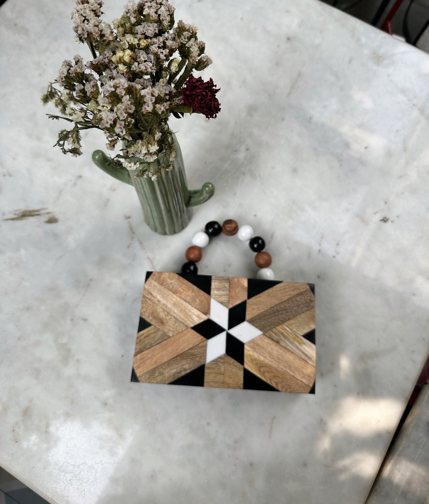 ROMAN CLUTCH