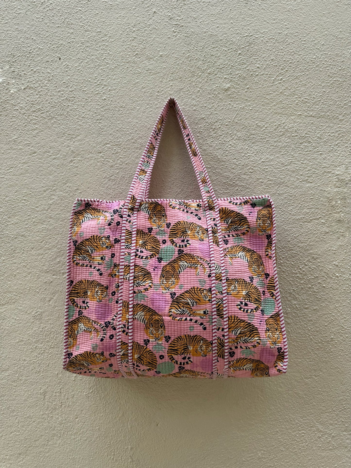 JAI TOTE