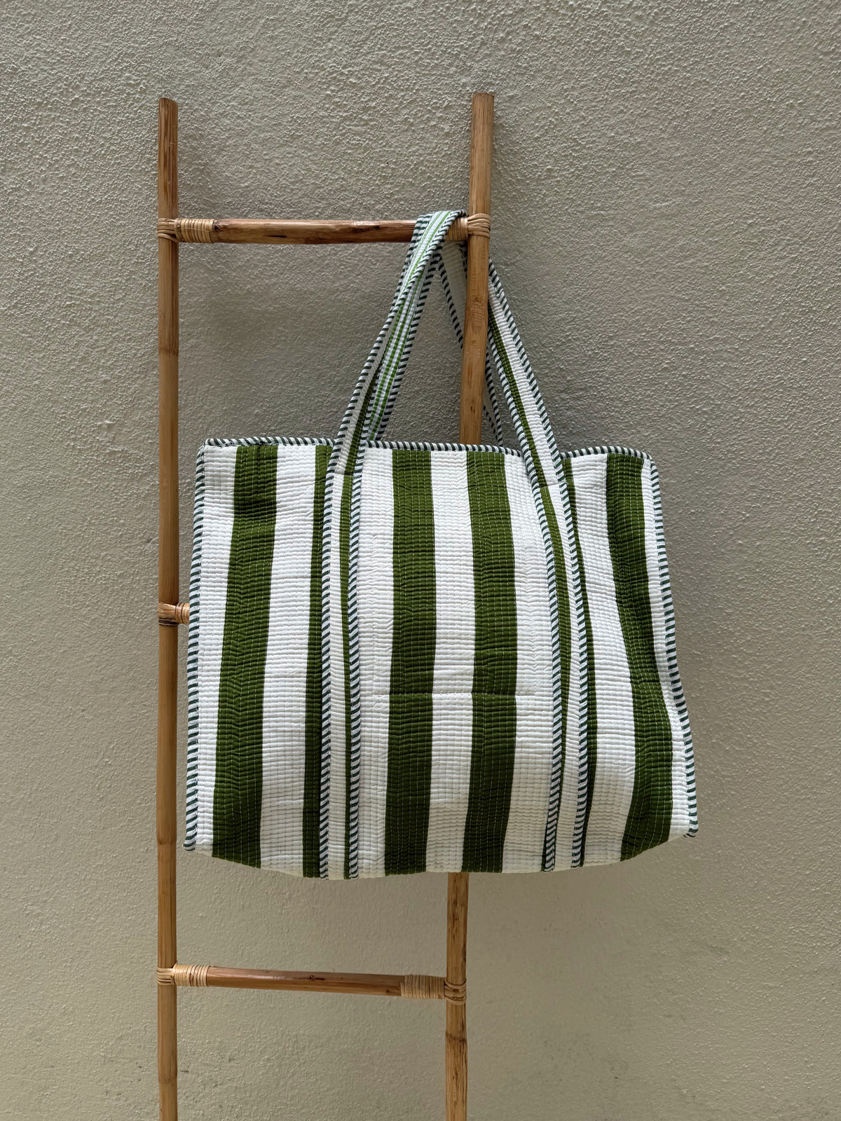 JAI TOTE