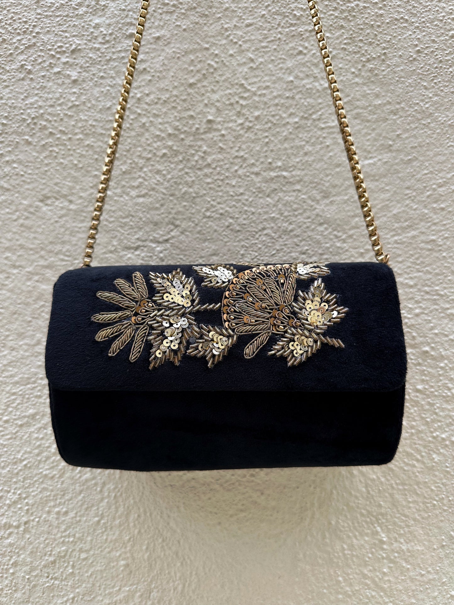 Velvet box clutch