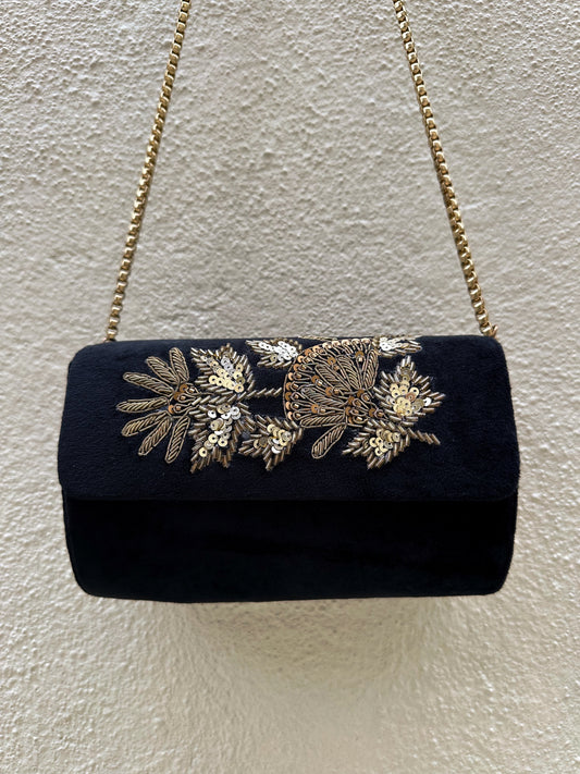 Velvet box clutch