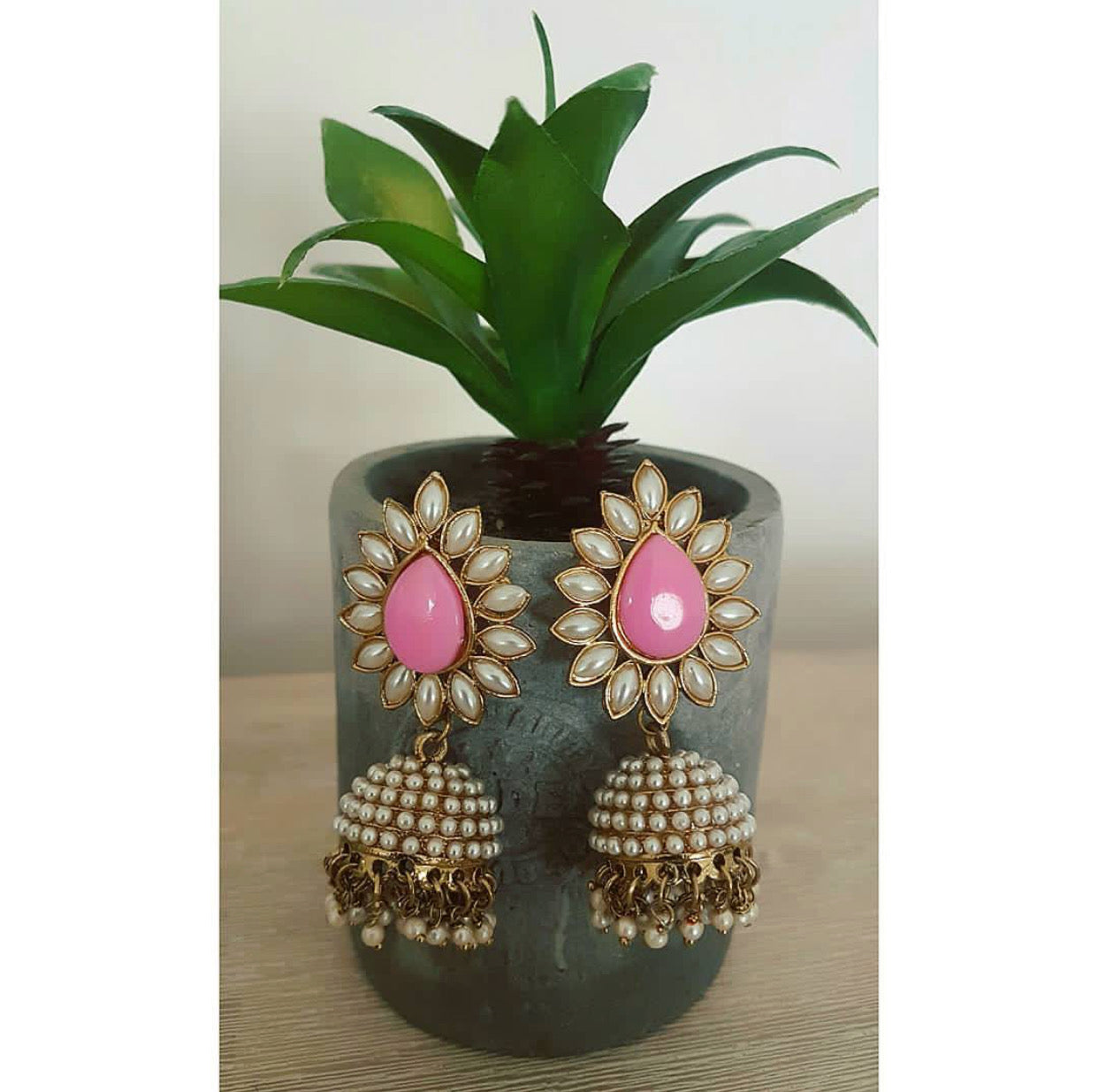 PINK SAHELI