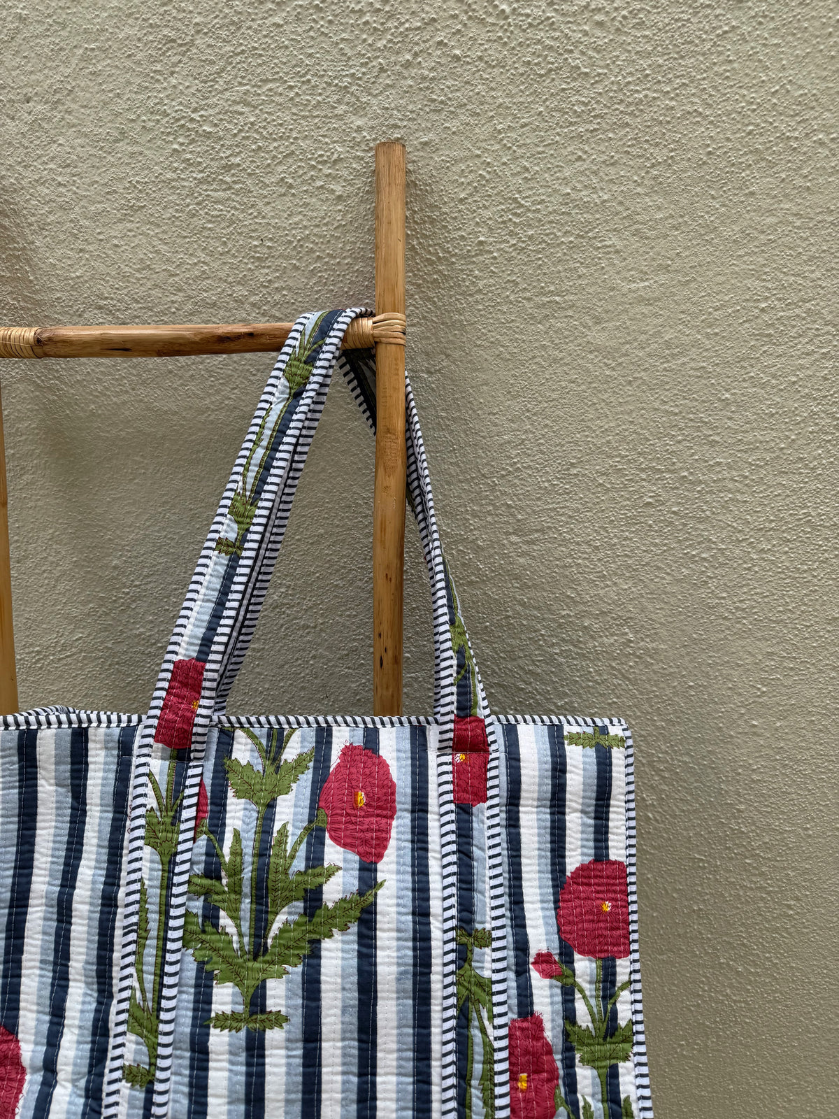 JAI TOTE