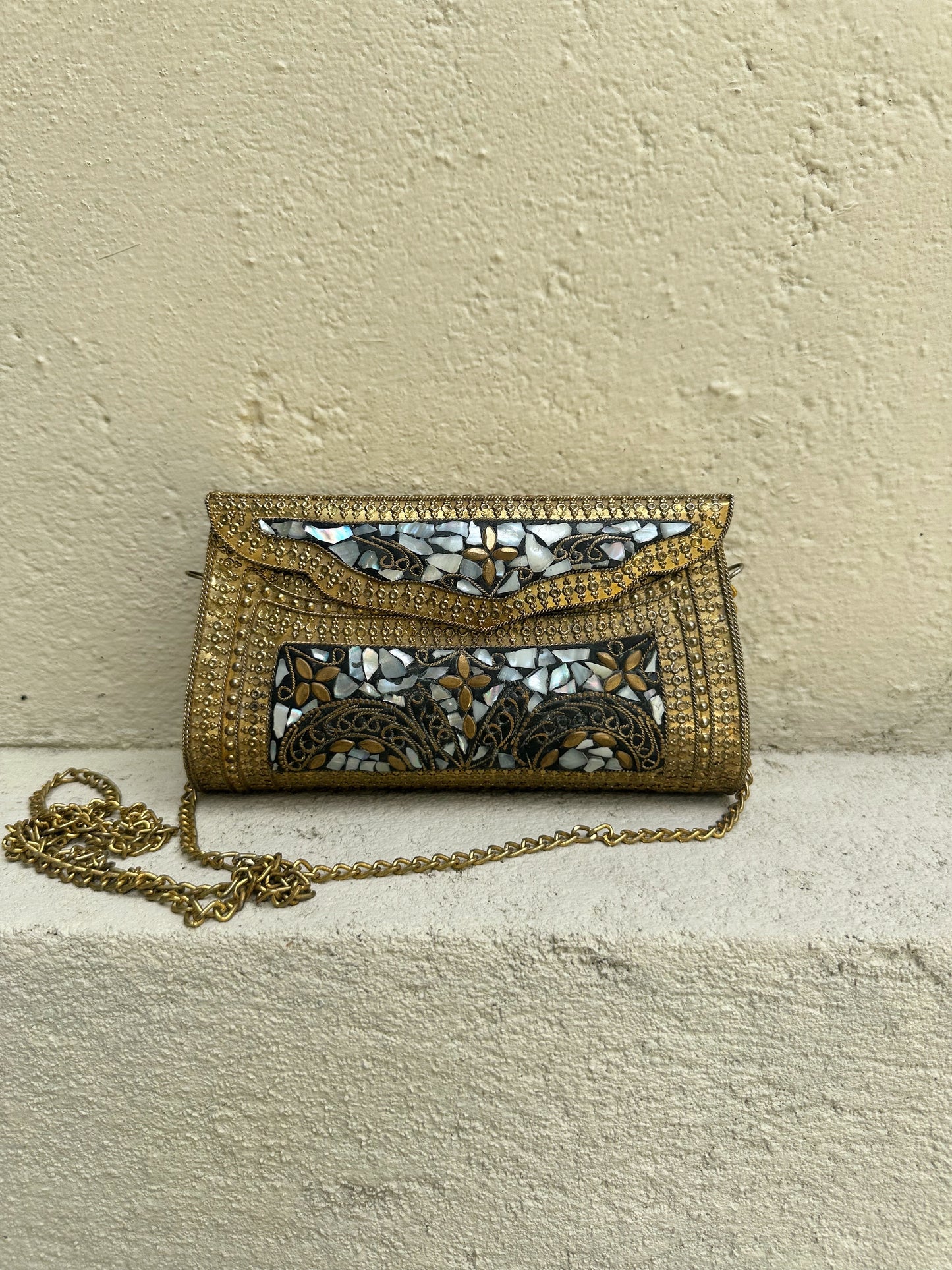 THAALA HANDMADE BAG