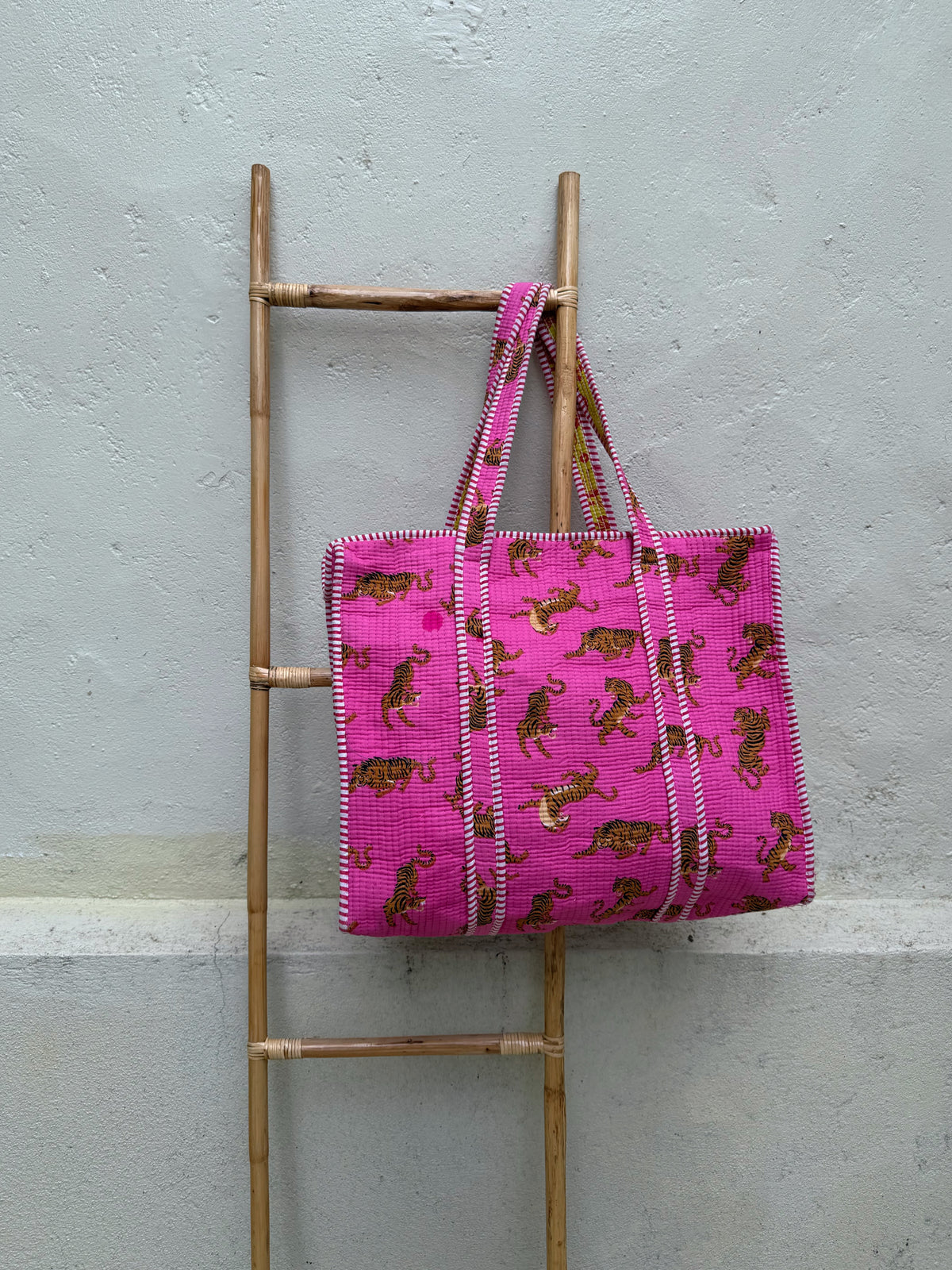 JAI TOTE