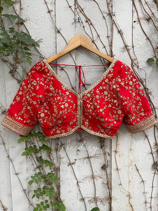 VEENA BLOUSE