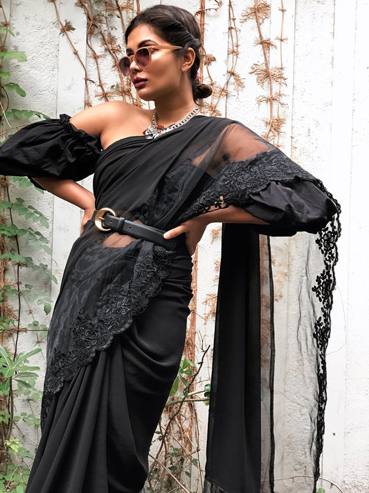 VINTAGE LACE