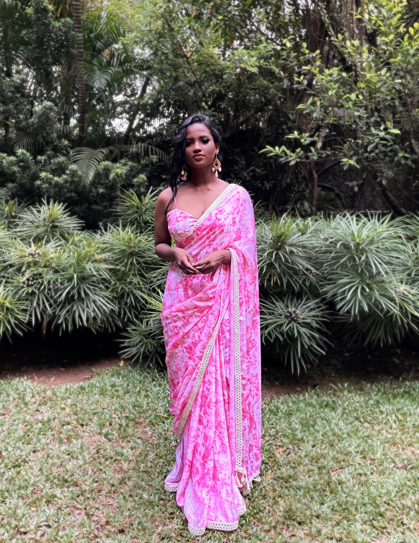 PINK SHAWNA