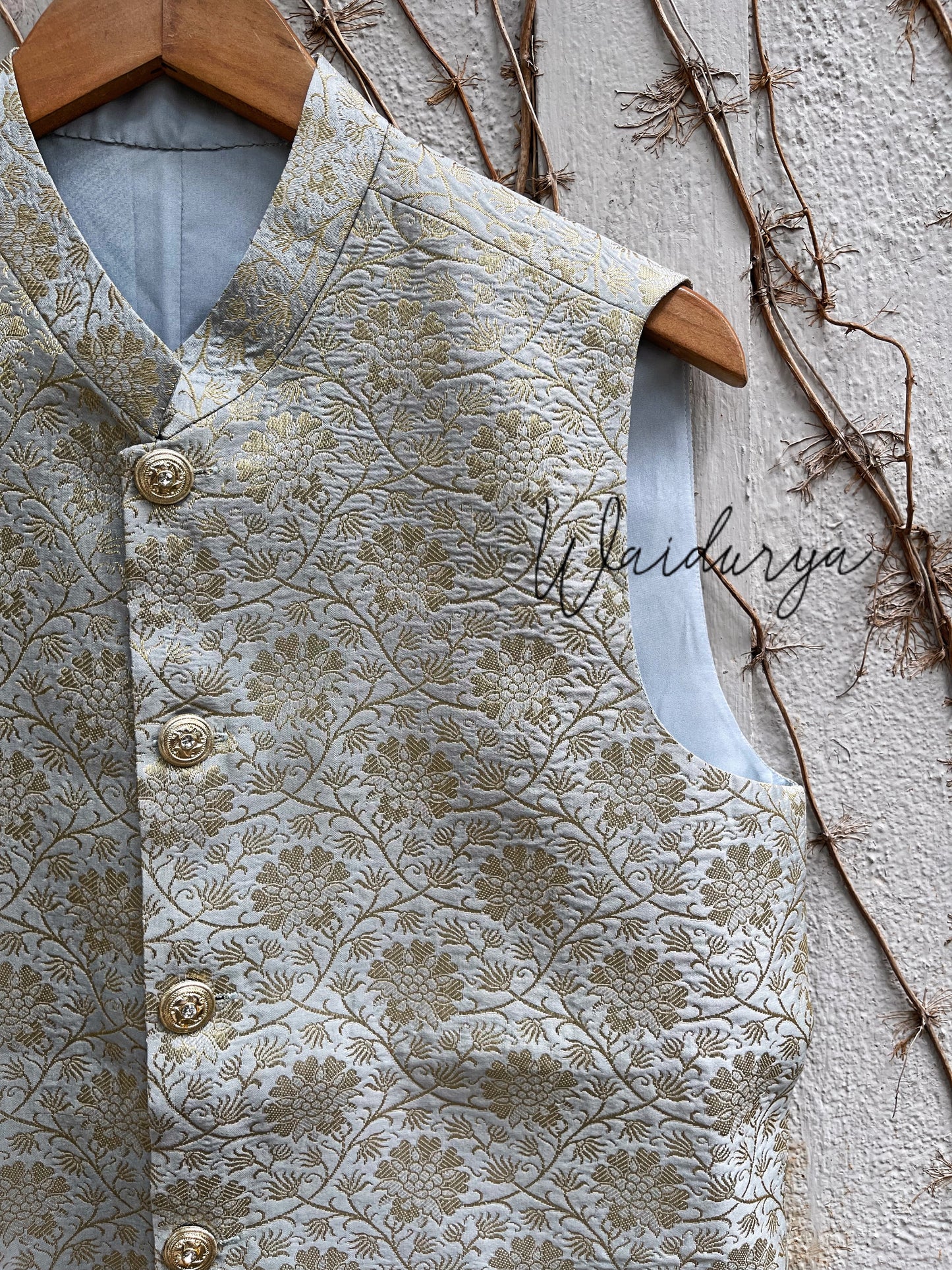 MUGHAL VEST