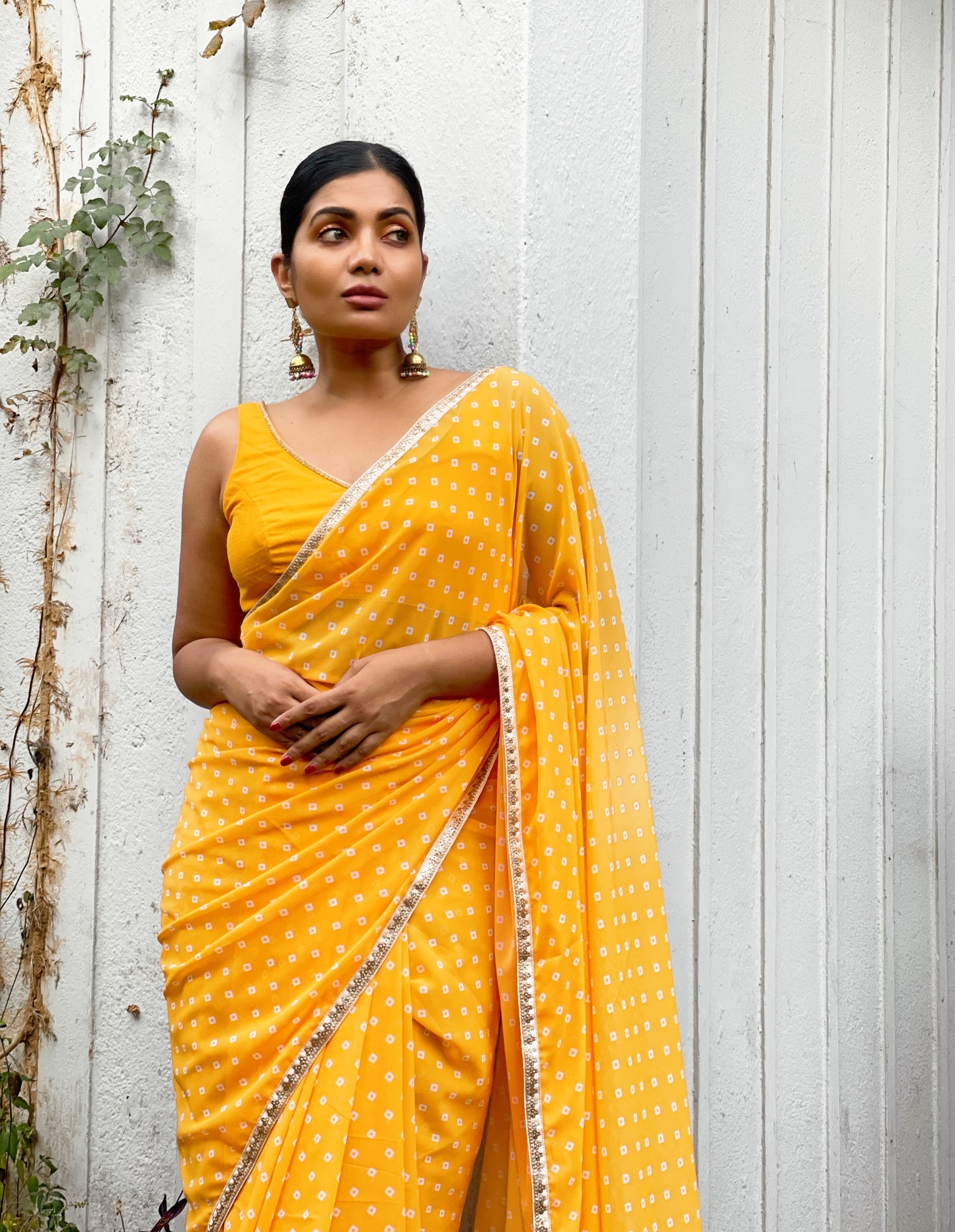 BANDANI sari