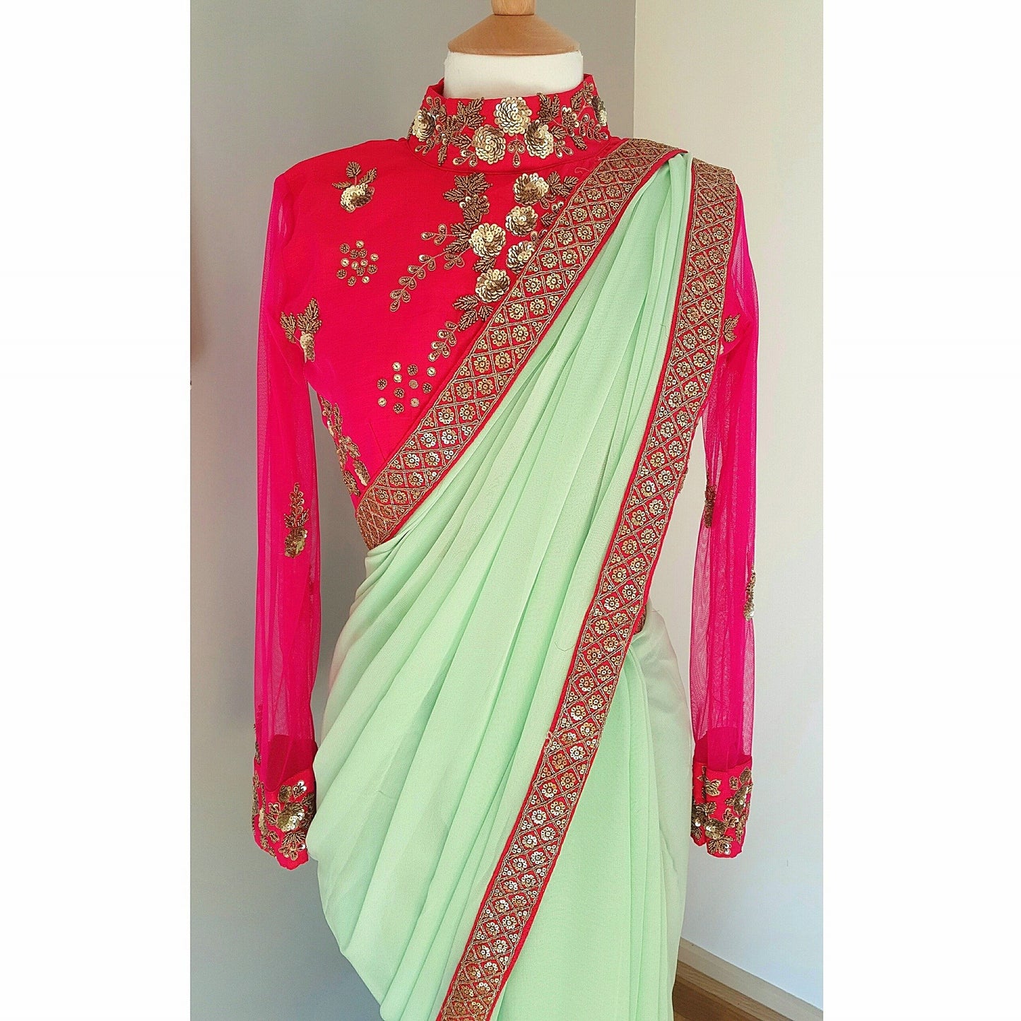 PINK MASTANI